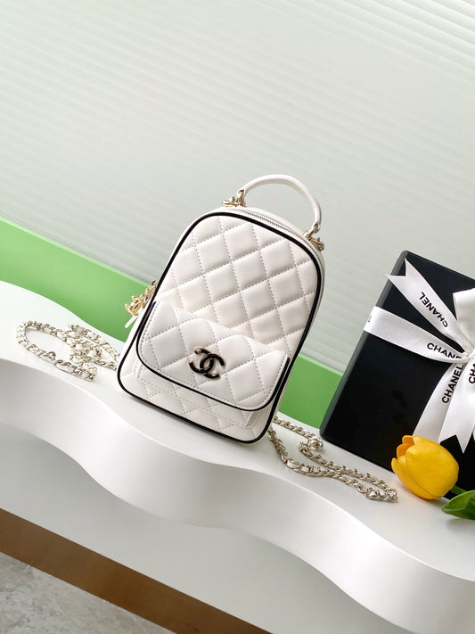 Chanel 25p mini雙肩包
