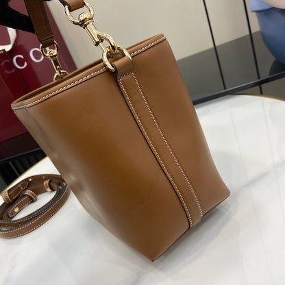 Gucci 古馳GG Emblem系列
