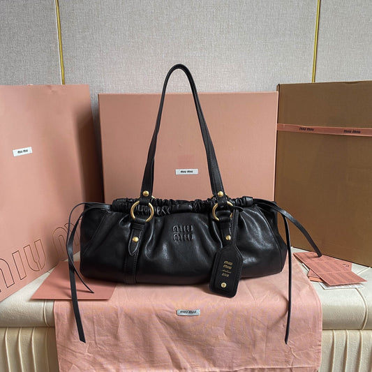 MiuMiu 中古腋下餃子包